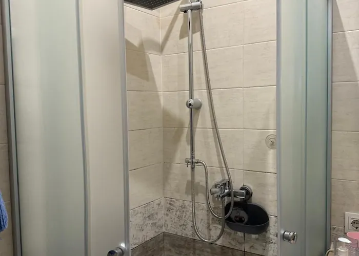 Near Opera * إلفيف